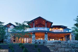 326 MOUNTAINTOP ROAD