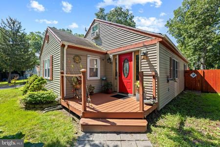 33 TEABERRY STREET