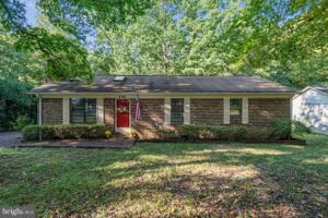 104 CREEKSIDE DRIVE