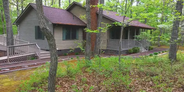 103 LAKEWAY ROAD