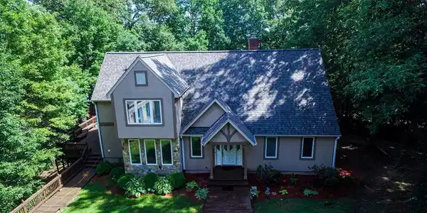 5407 WYNDEMERE CIRCLE