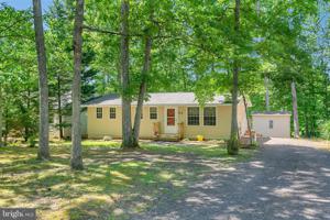 111 EAGLE COURT
