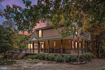 2904 PEACEFUL COURT