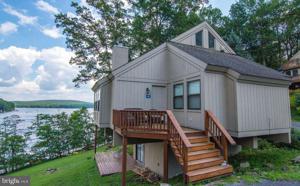 107 TIMBERLOFT LANE