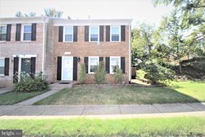5525 KENDRICK LANE