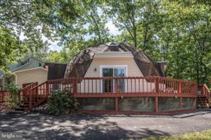 1010 LAKEVIEW PARKWAY
