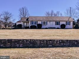 604 HERITAGE DRIVE