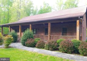 60 WALNUT COURT