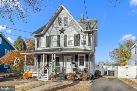 713 CINNAMINSON STREET