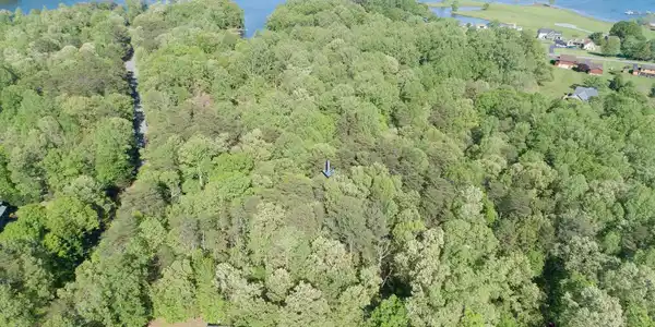 LAKEWAY RD (LOT 238)