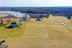 LOT 61 LANDS END DRIVE