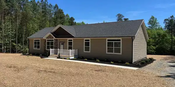 1010 CENTERVILLE ROAD ROAD