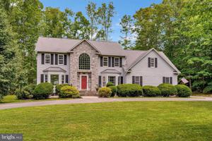 109 ASHLAWN COURT