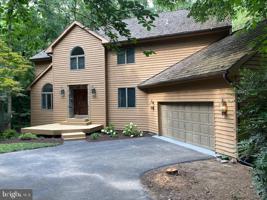 11579 LAKE NEWPORT ROAD