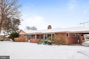 21 E LOUDOUN STREET