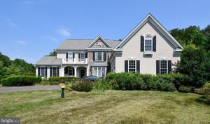 11413 CHIVALRY CHASE LANE