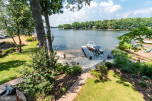 232 BEACHSIDE COVE