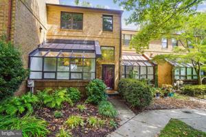 20555 SUMMERSONG LANE