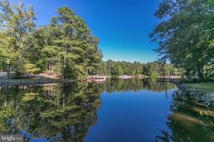 4 JEFFERSON COVE
