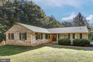 1124 FIREHOUSE DRIVE