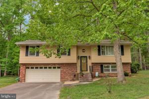 3804 LAKEVIEW PARKWAY