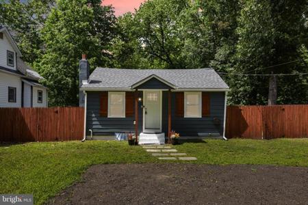 16 RANCOCAS LANE