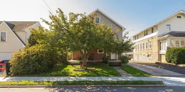 106 MCCORMICK AVENUE