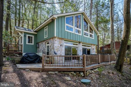 3084 LAKE SHORE DRIVE