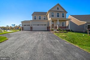 6950 MERLE COURT
