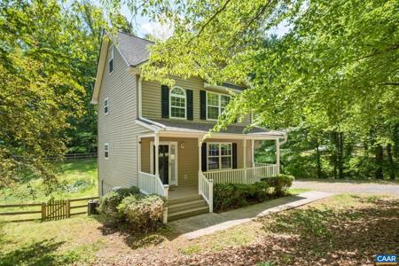 13 LANDING CT