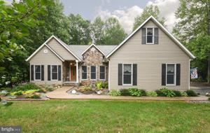 3325 RIVER BEND COURT