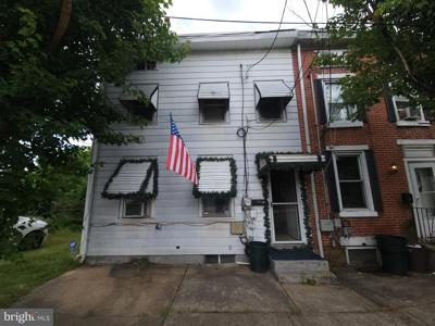 813 WARREN STREET