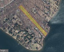LT S-3 BULLARDS PENN PT LOWER PENN POINT ROAD E