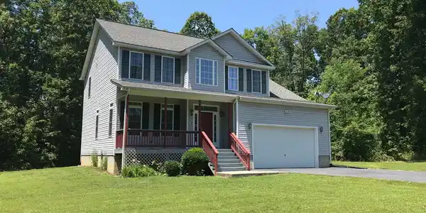 64 KENTUCK PLACE