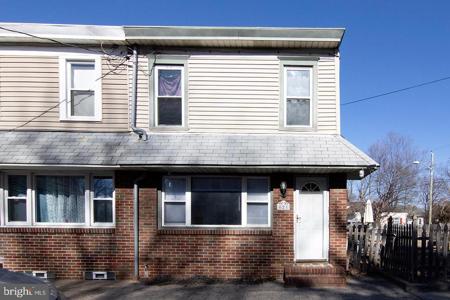 821 CUMBERLAND STREET