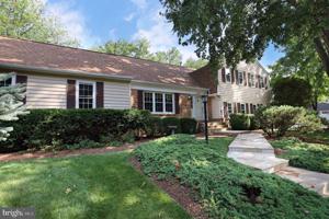 5607 TILIA COURT