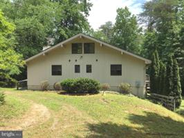 1 WINDYHILL COURT