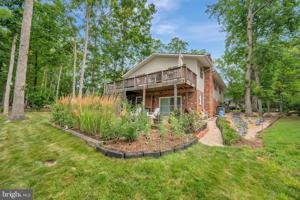105 EAGLE COURT
