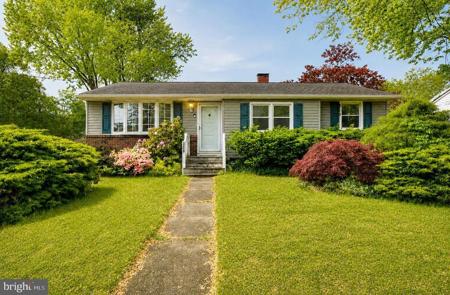 306 9TH STREET