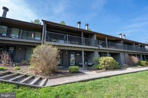 Unit E4 WANDERER LN