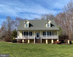 16 STEPHENS CIRCLE