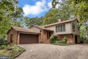 506 BIRDIE ROAD