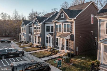 364 LAKE FRONT DRIVE