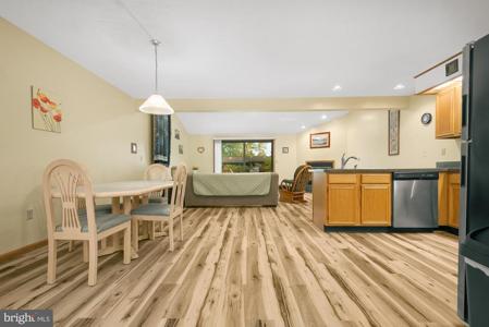 11 LAUREL BROOK DRIVE