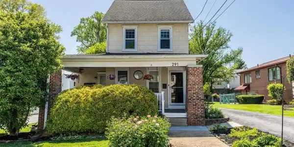 291 W RIDLEY AVENUE