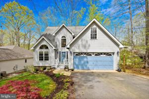 129 LARKSPUR LANE