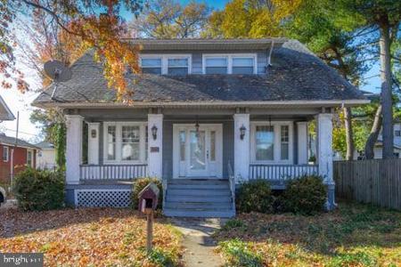 10 SUMMERILL AVENUE