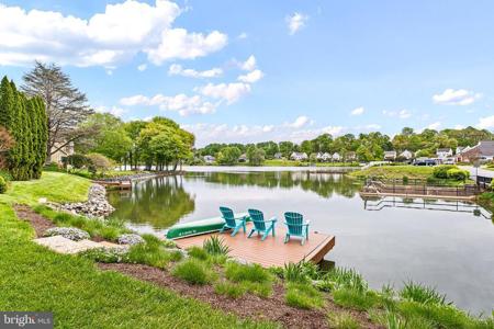 6 SHORE COURT