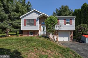 1544 WYNONAH DRIVE