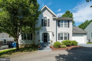 4503 LAKEVIEW PARKWAY